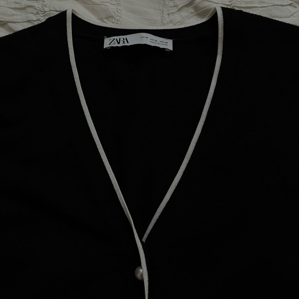 Zara Button Down Knit Sweater Medium - Picture 9 of 10
